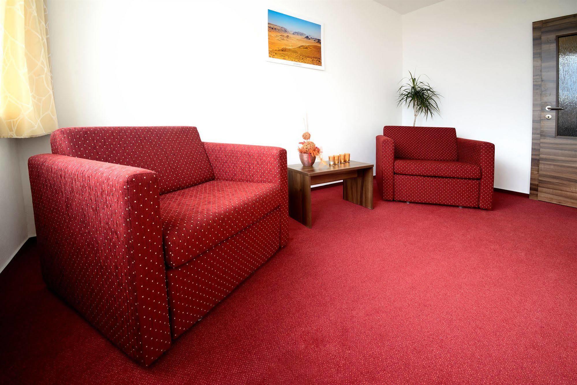 Hotel Palcat Tábor Extérieur photo